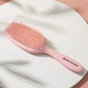 Sister Young Ayla Hair Brush Peach - Kartáč na rozčesávání vlasů, broskvový
